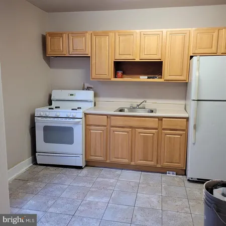 $1,500 | 4102 West Maple Avenue, Merchantville, NJ 08109