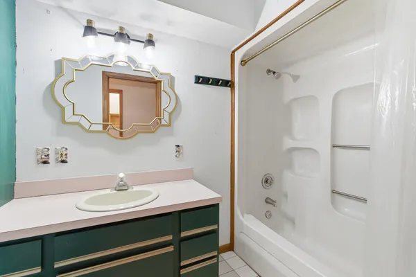 $325,000 | 1452 Langfield Street, White Lake, MI 48386