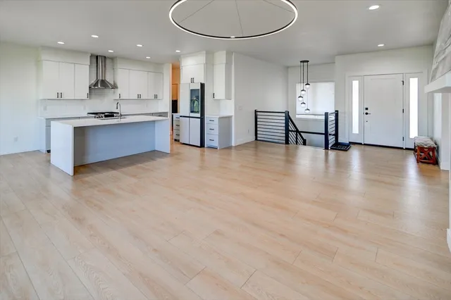 $679,900 | 6612 Vista Windsor Wi 53598, Windsor, WI 53598