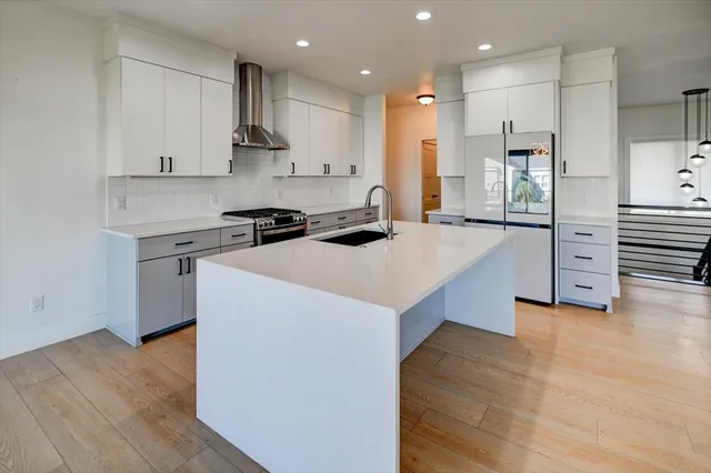 $679,900 | 6612 Vista Windsor Wi 53598, Windsor, WI 53598