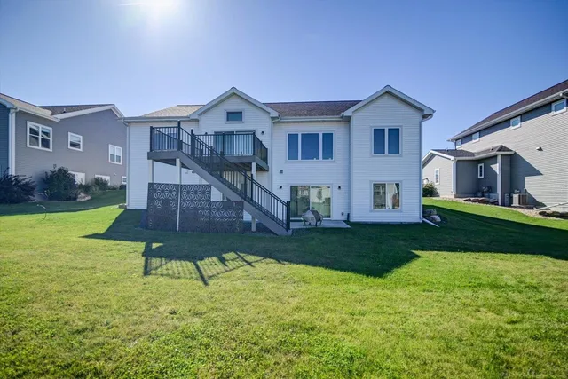 $679,900 | 6612 Vista Windsor Wi 53598, Windsor, WI 53598