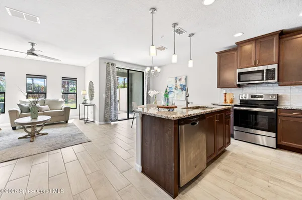 $290,000 | 1315 Lara Circle, Unit 104, Rockledge, FL 32955