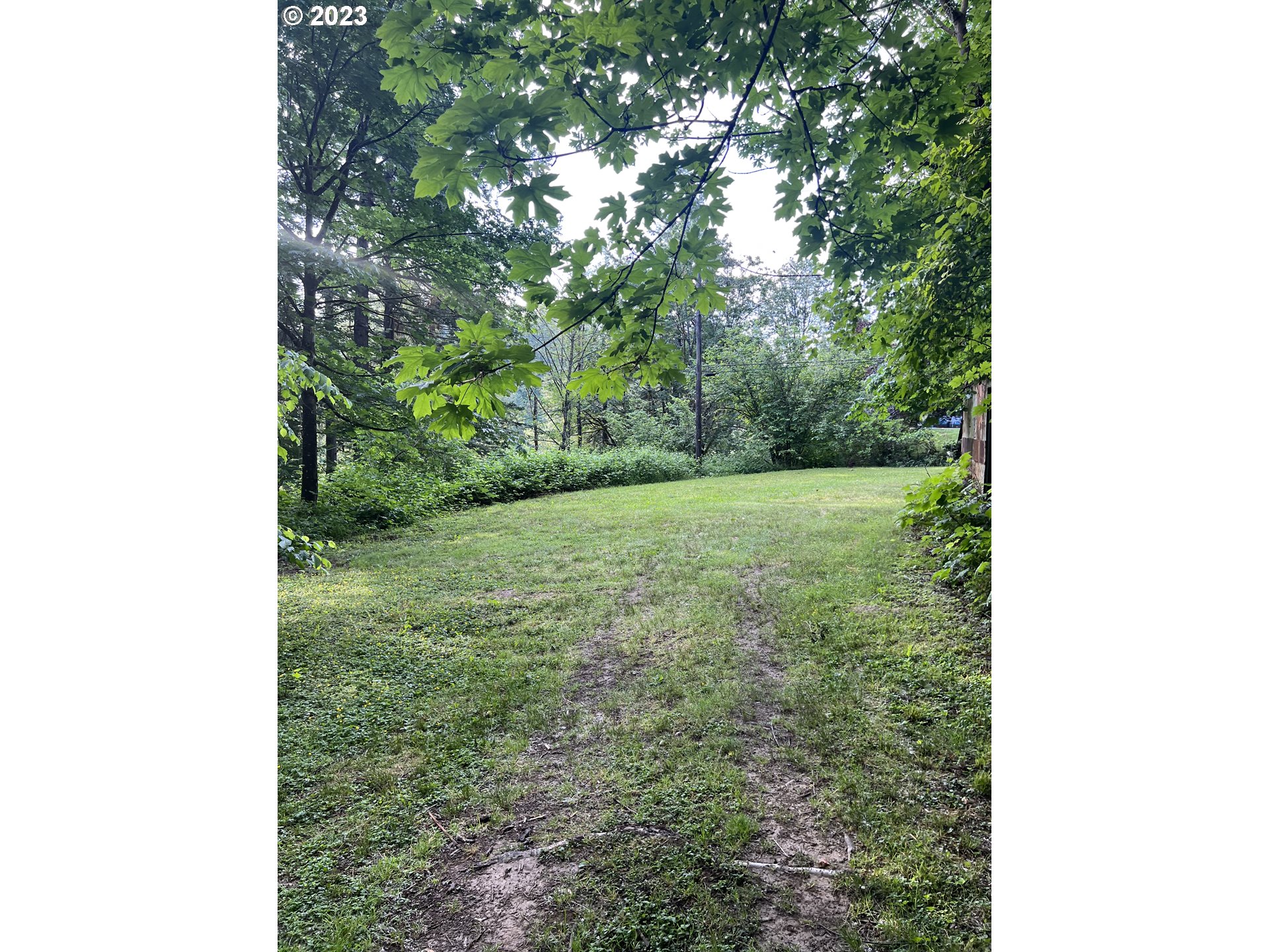 300 Southeast Sandy Dell Rd  