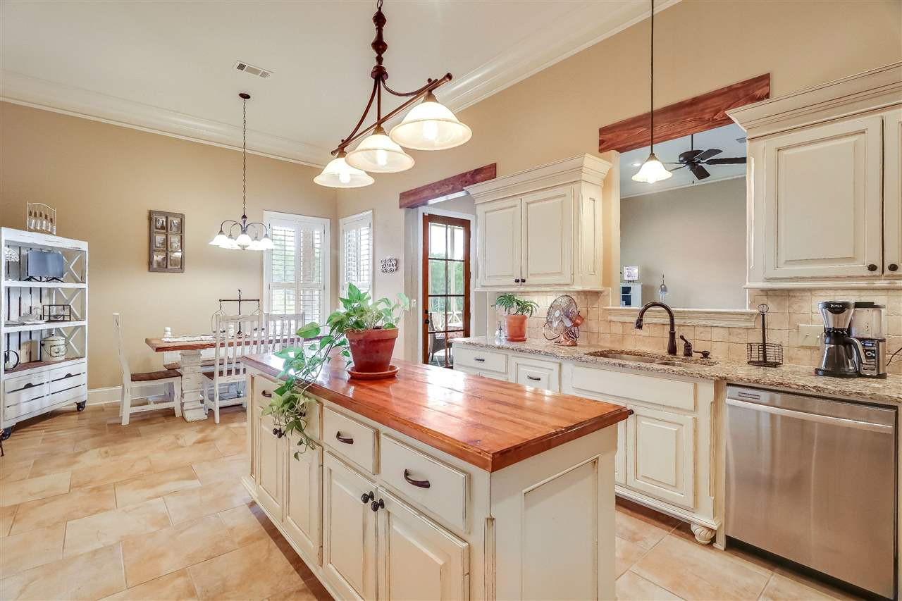 158 Sycamore Ridge Madison, MS 39110 - Photo 13 of 39 Photo 14