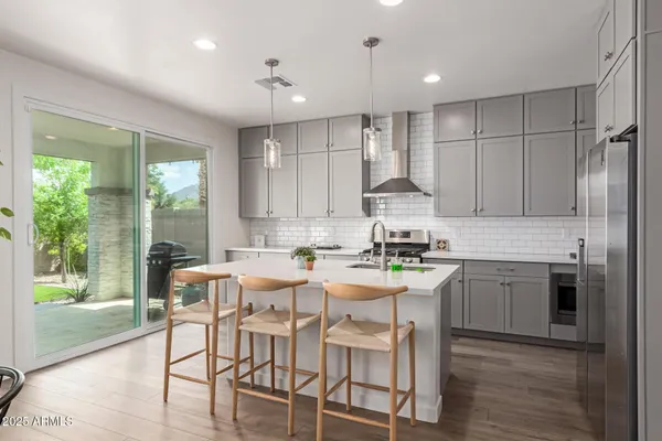 $4,550 | 3746 East Earll Drive, Phoenix, AZ 85018