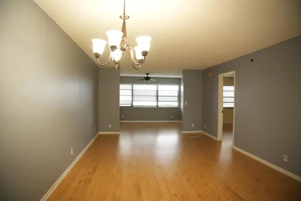 $1,500 | 4640 Lucerne Lakes Boulevard West, Unit 508, Lake Worth, FL 33467