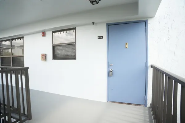 $1,500 | 4640 Lucerne Lakes Boulevard West, Unit 508, Lake Worth, FL 33467