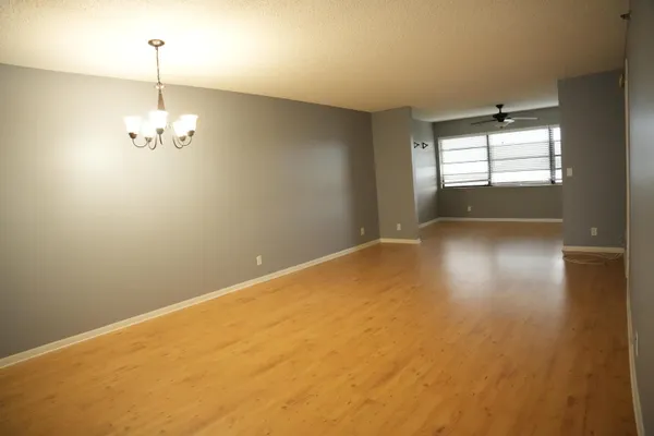 $1,500 | 4640 Lucerne Lakes Boulevard West, Unit 508, Lake Worth, FL 33467