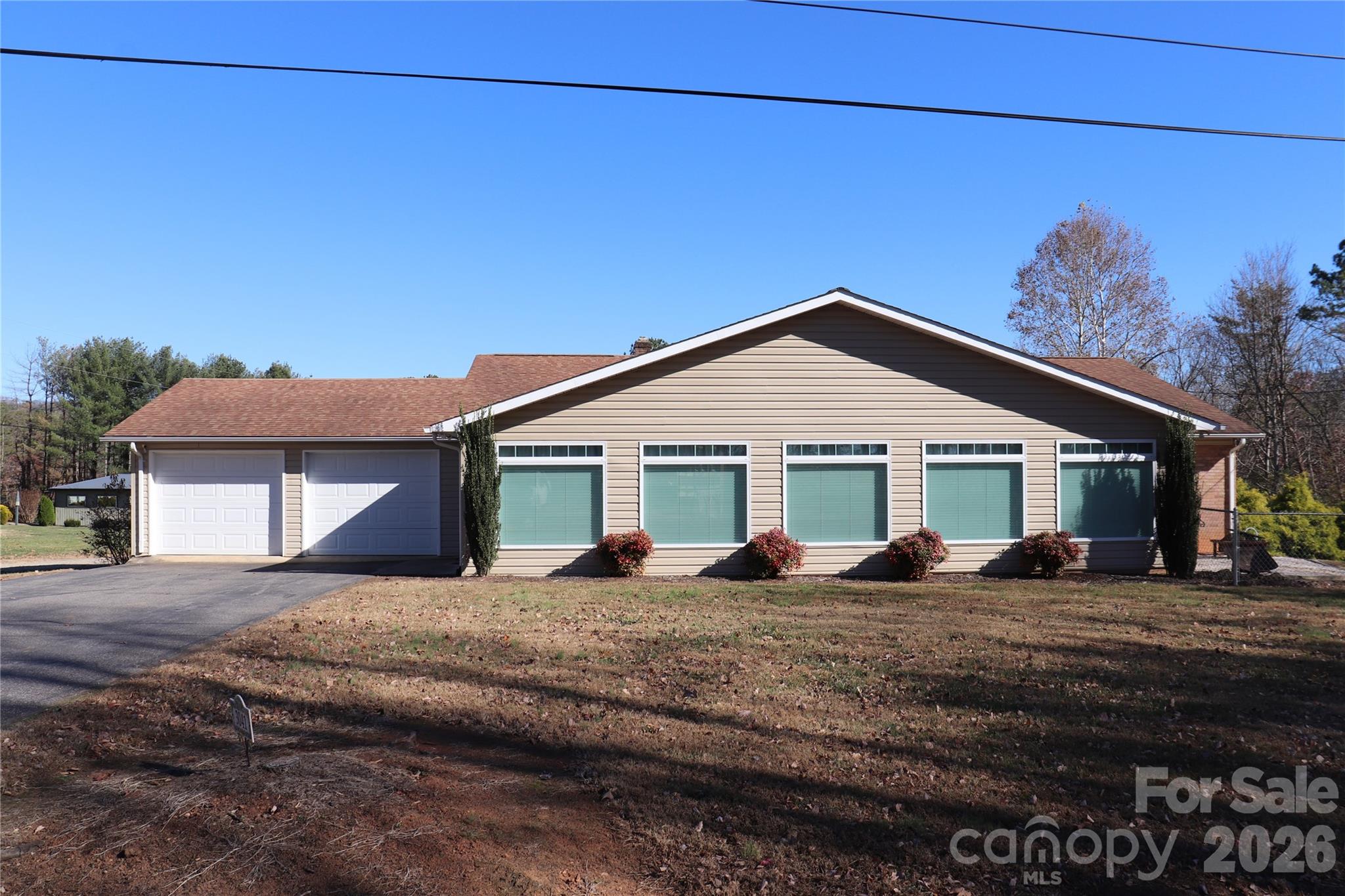 3041 Heffner Place Hudson, NC 28638 - Photo 2 of 48