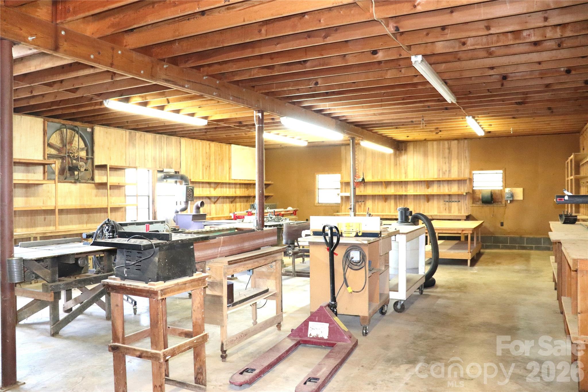 3041 Heffner Place Hudson, NC 28638 - Photo 34 of 48