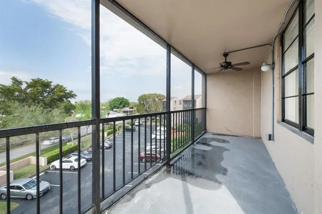 $2,550 | 3900 North Hills Drive, Unit 409, Hollywood, FL 33021