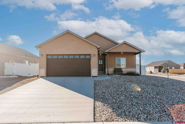 $420,000 | 1357 Fivemile Creek Avenue, Montrose, CO 81401