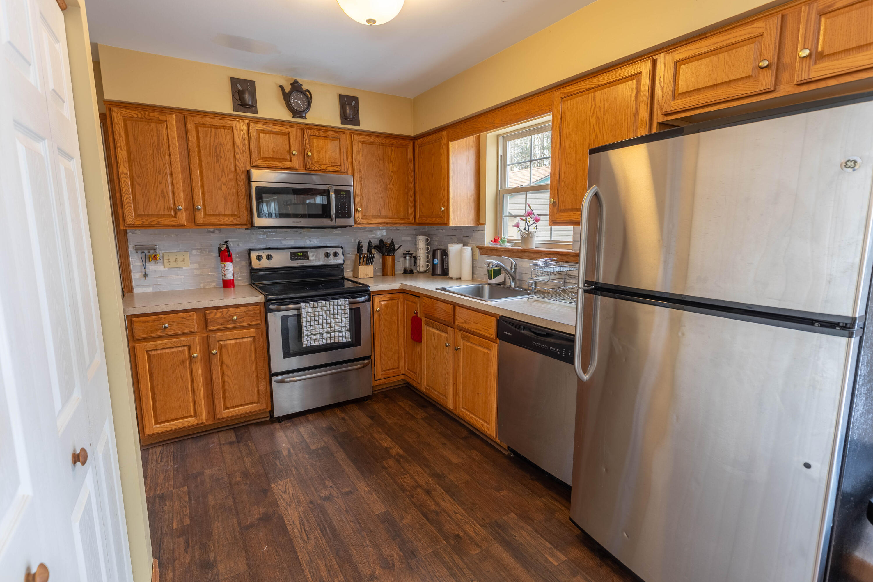 107 Birchwood Road Blakeslee, PA 18610 - Photo 27 of 57 First Floor-12