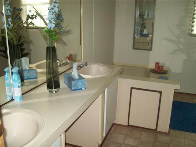 345 Red Hill Road Marion, VA 24354 - Photo 4 of 10 Gallery Image 4