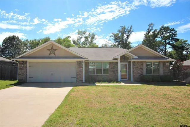 $1,895 | 203 Msn Crst Circle, Lindale, TX 75771