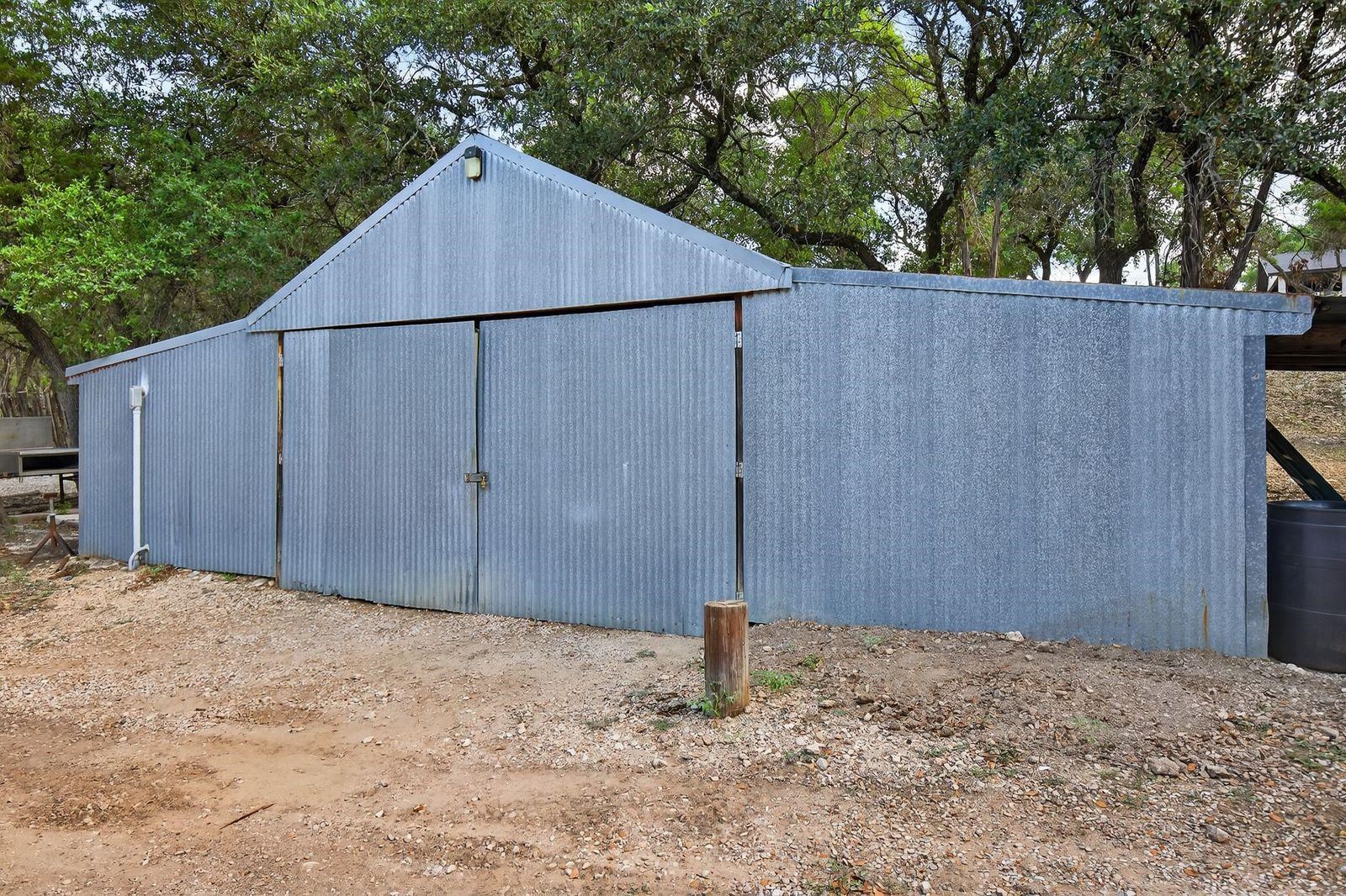 23644 Nameless Road Leander, TX 78641 - Photo 18 of 29 a backyard of a house