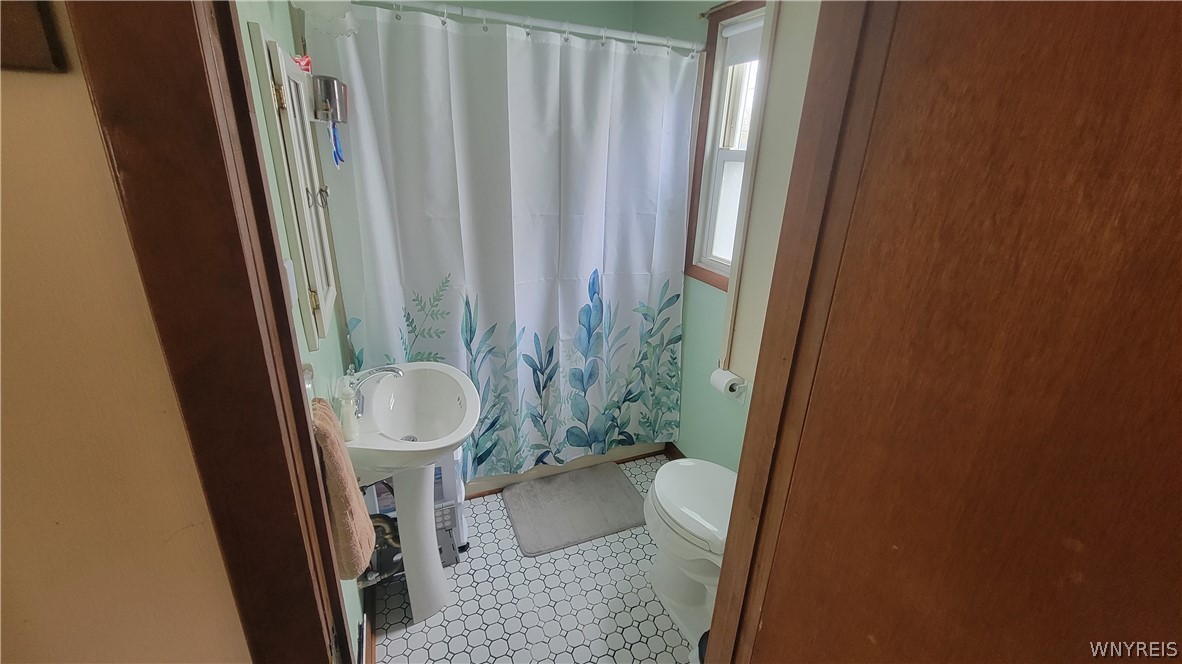 577 Sweet Home Road Amherst, NY 14226 - Photo 5 of 19