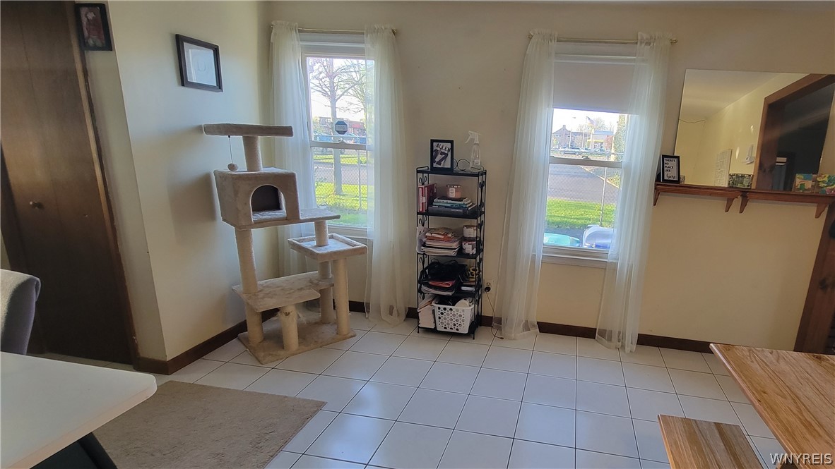 577 Sweet Home Road Amherst, NY 14226 - Photo 7 of 19