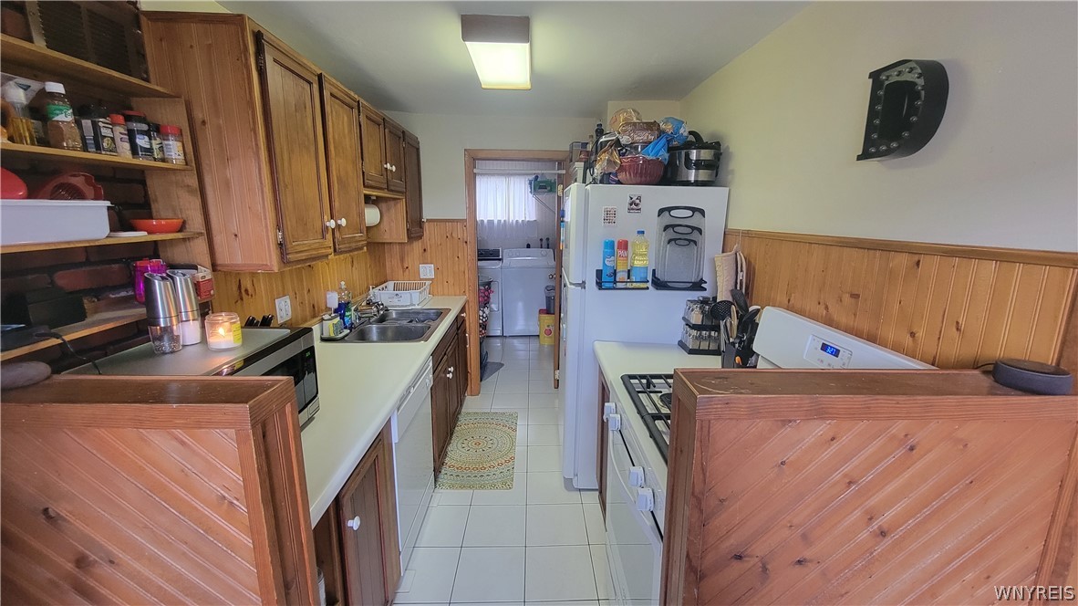 577 Sweet Home Road Amherst, NY 14226 - Photo 8 of 19