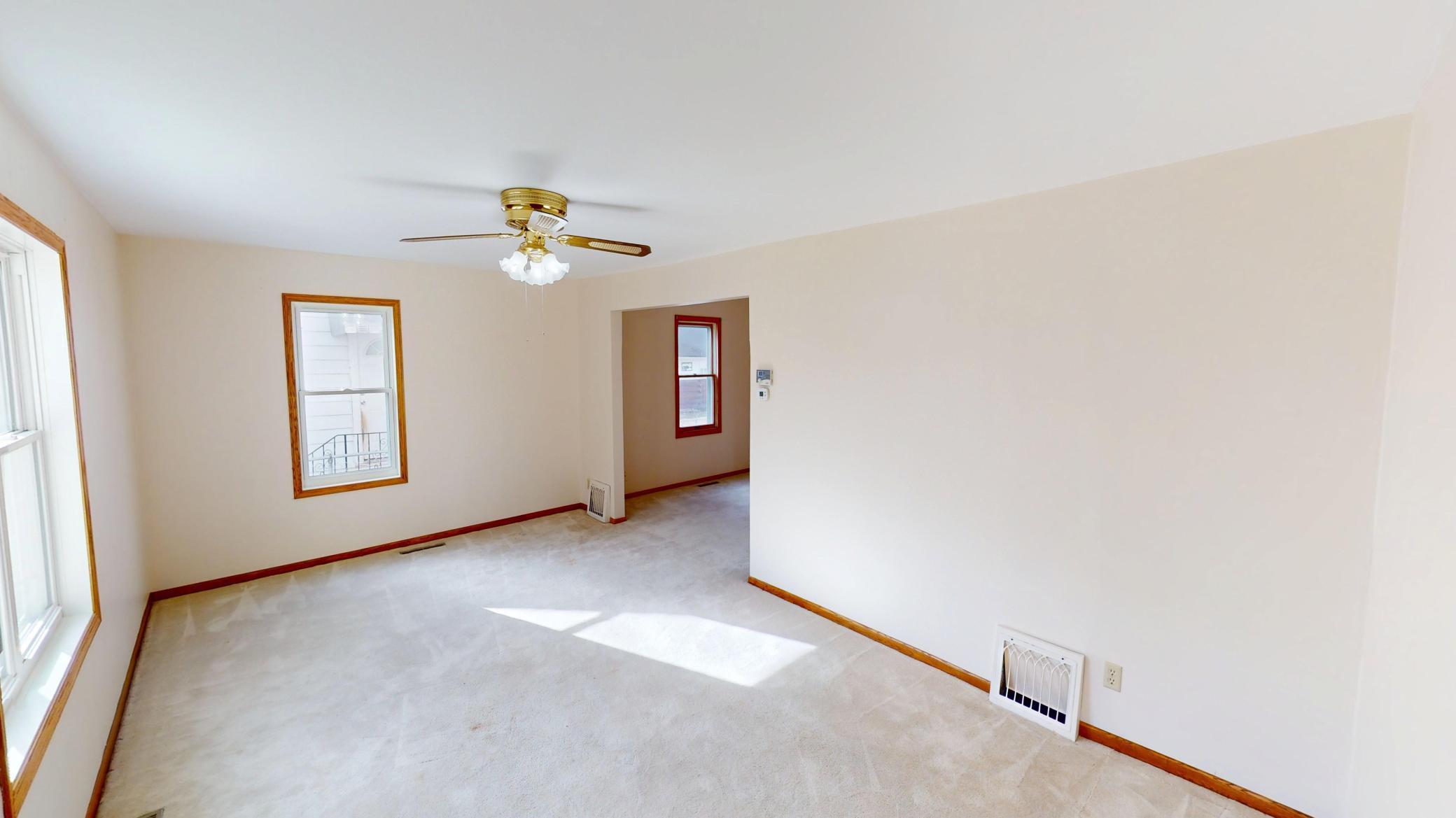 1008 9th Avenue Southwest Austin, MN 55912 - Photo 3 of 50