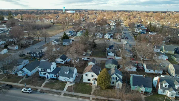 $235,000 | 1008 9th Avenue Southwest, Austin, MN 55912