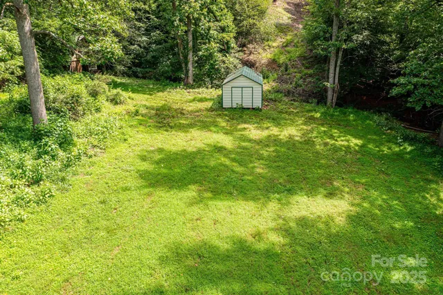 $720,000 | 5595 Cloverfield Place, Boomer, NC 28606