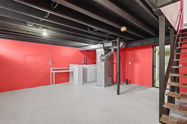 $225,000 | 202 King Drive, Unit B, St. Charles, MO 63303