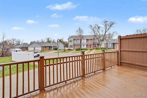 $225,000 | 202 King Drive, Unit B, St. Charles, MO 63303
