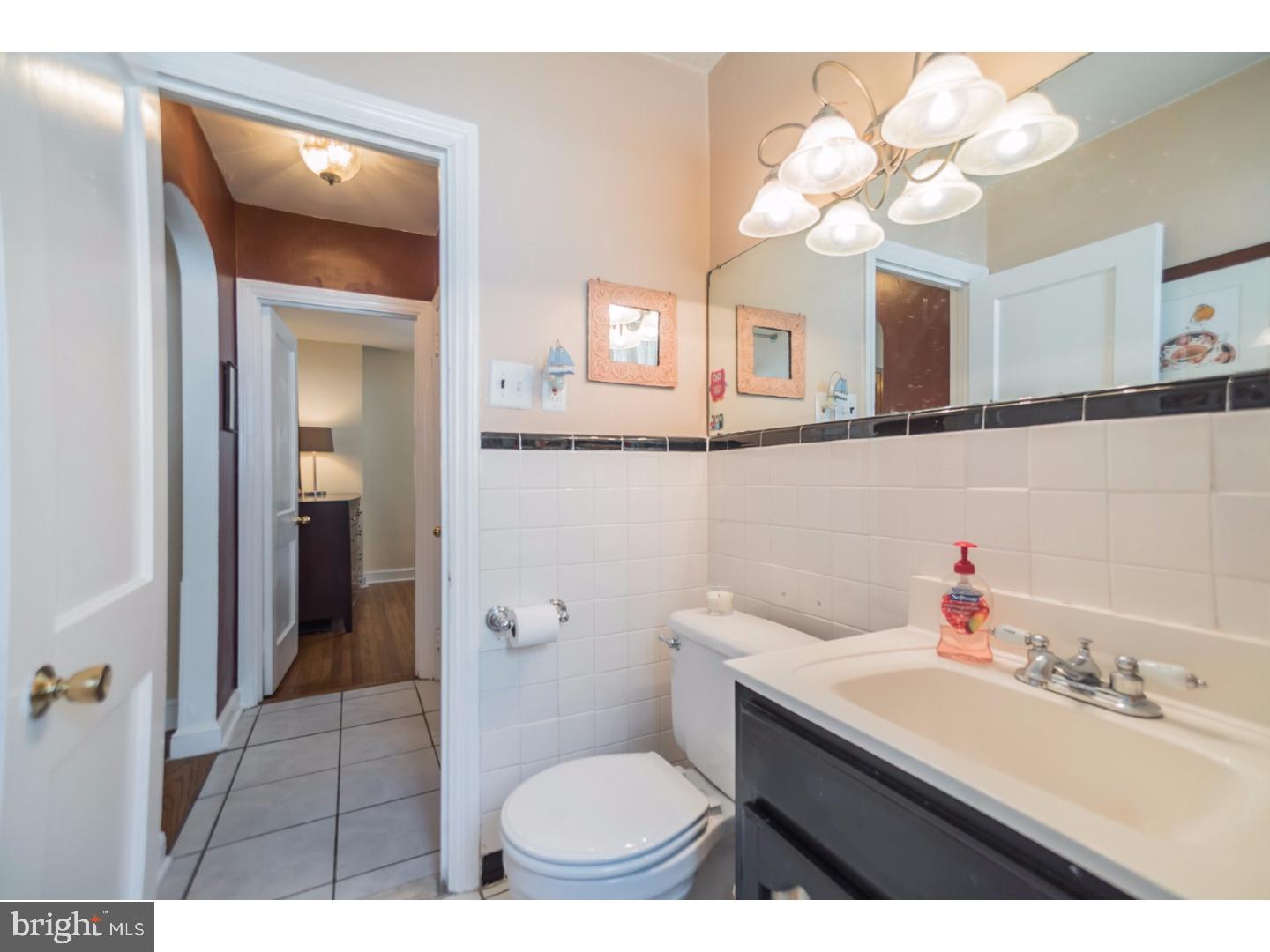 108 Beech Road Wallingford, PA 19086 - Photo 18 of 25 Bathroom