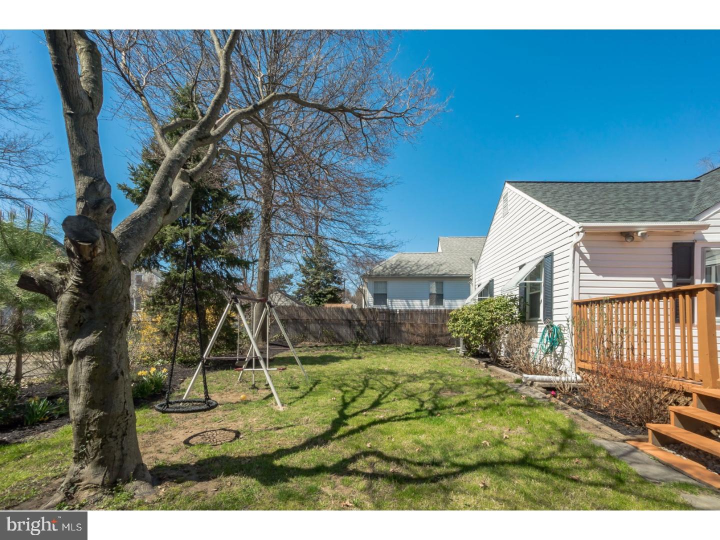 108 Beech Road Wallingford, PA 19086 - Photo 3 of 25 View