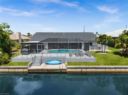 $789,000 | 3911 Southwest 25th Court, Cape Coral, FL 33914