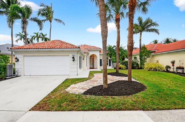$919,900 | 4979 Garden Drive, Delray Beach, FL 33445
