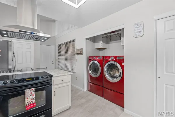 $287,900 | 13708 La Conte Court, St. Louis, MO 63128