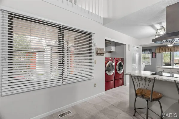 $287,900 | 13708 La Conte Court, St. Louis, MO 63128