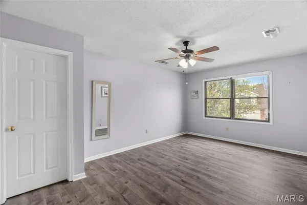 $287,900 | 13708 La Conte Court, St. Louis, MO 63128
