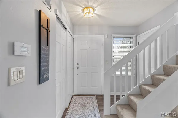 $287,900 | 13708 La Conte Court, St. Louis, MO 63128