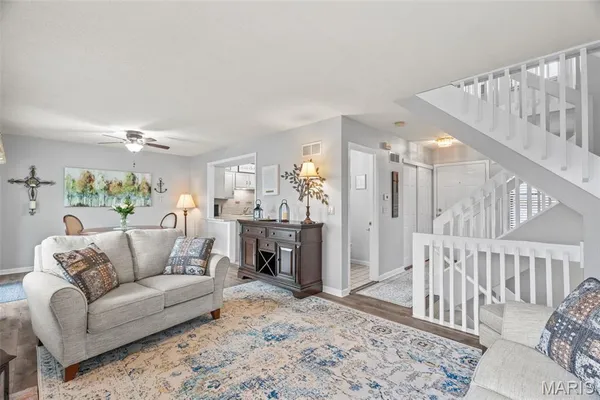 $287,900 | 13708 La Conte Court, St. Louis, MO 63128
