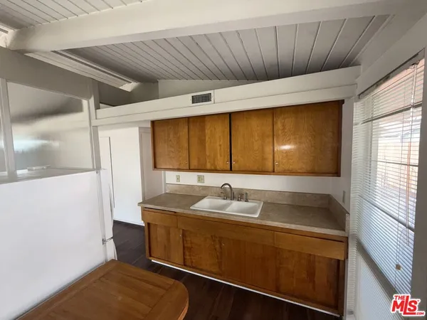 $3,695 | 3355 Kallin Avenue, Long Beach, CA 90808