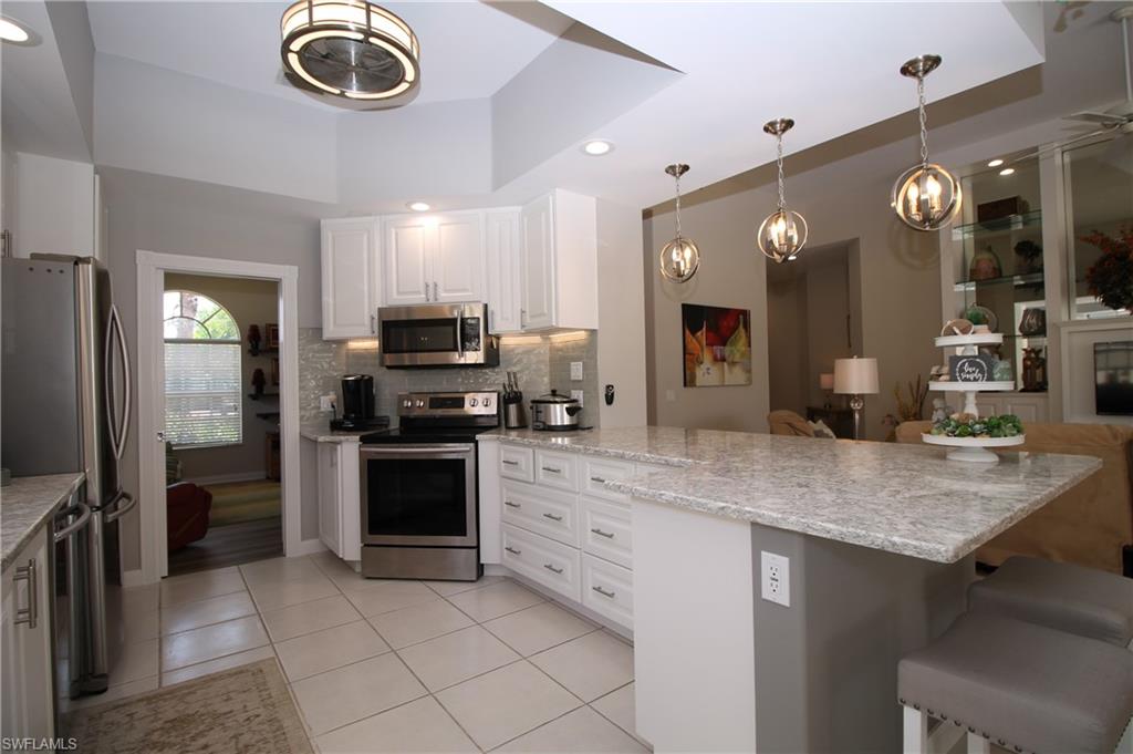 3019 Ellice Way Naples, FL 34119 - Photo 18 of 32