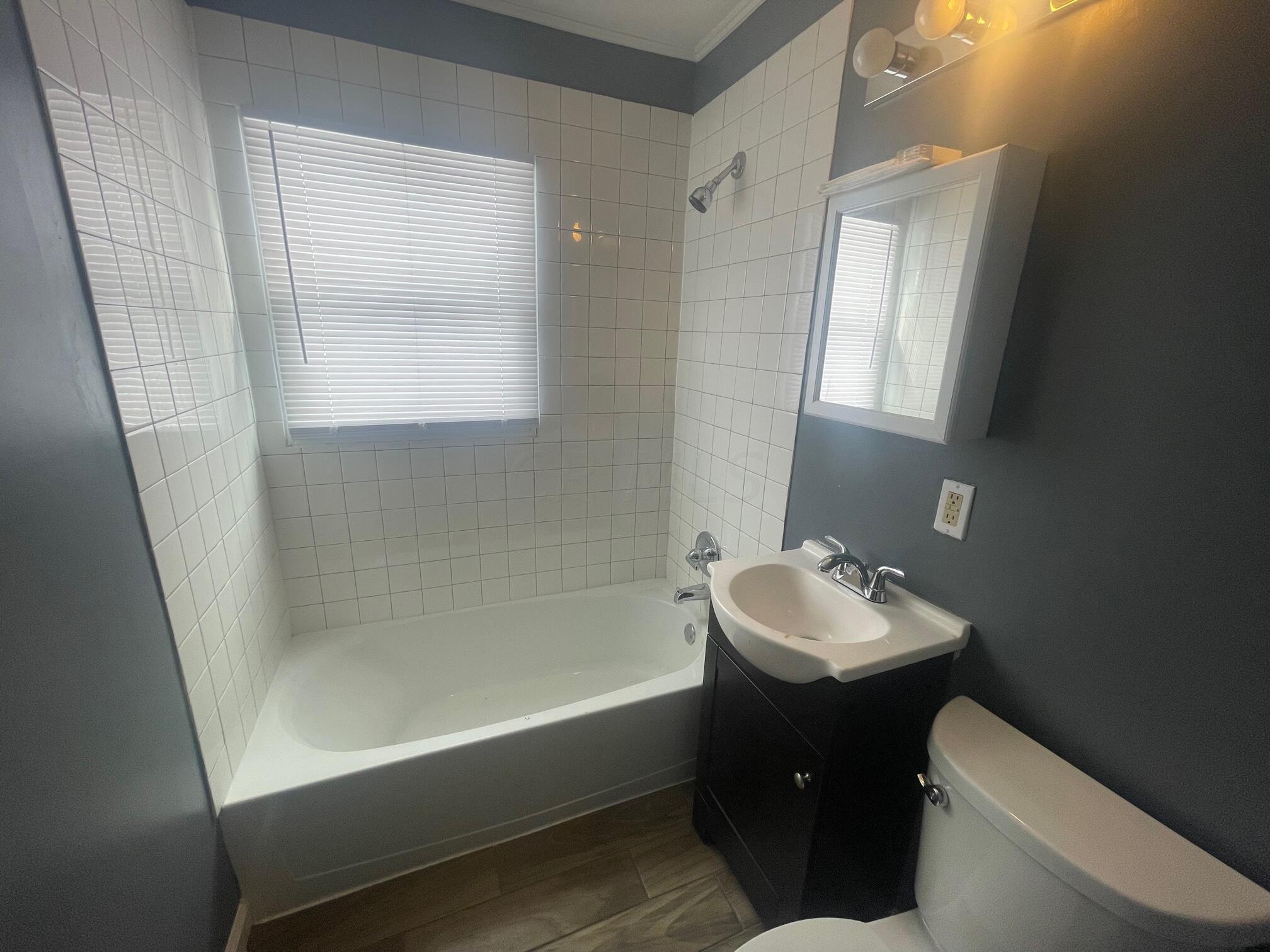 3346 Karl Road Columbus, OH 43224 - Photo 19 of 24 IMG_2791