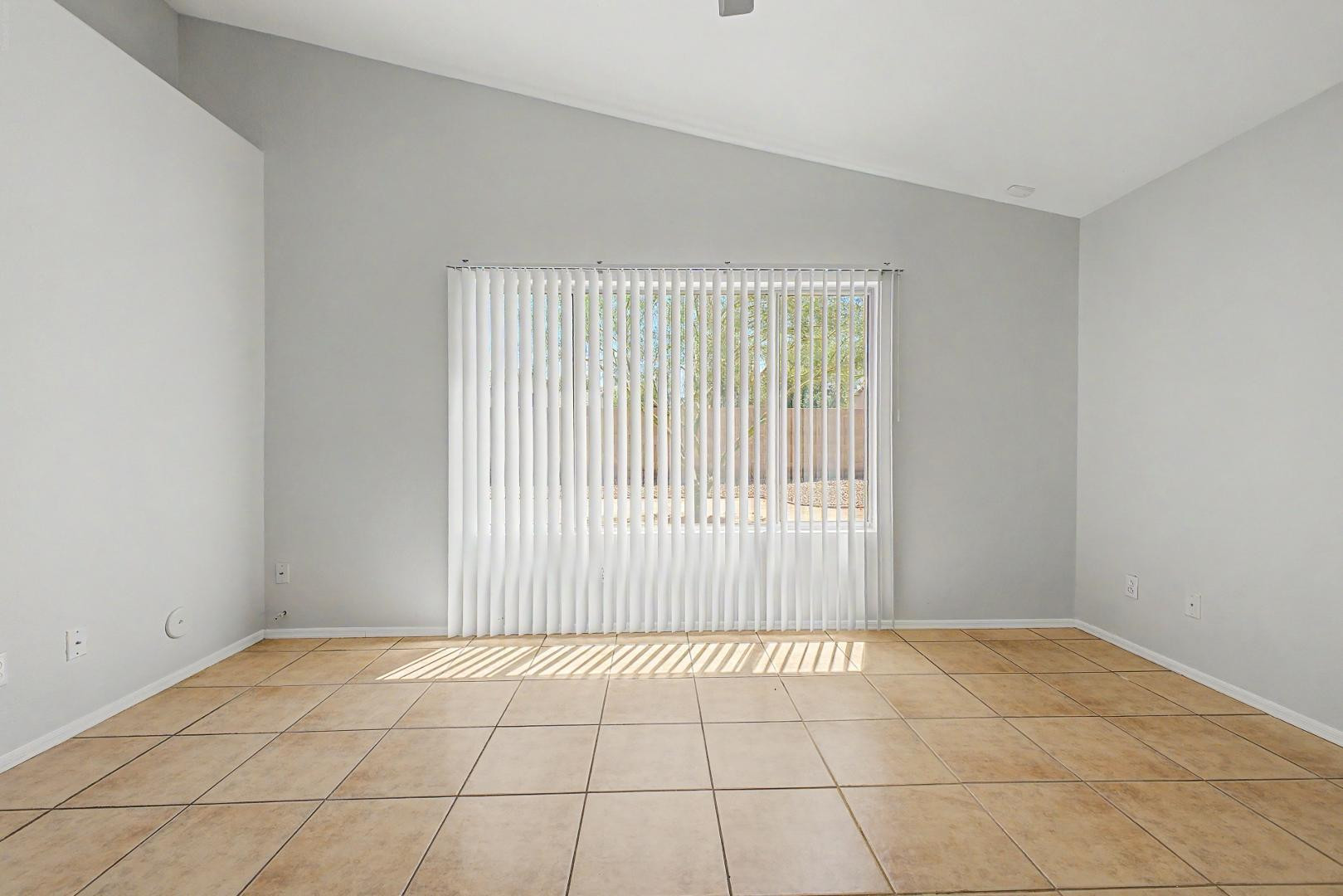 7043 West Phelps Road Peoria, AZ 85382 - Photo 14 of 32 Photo #14