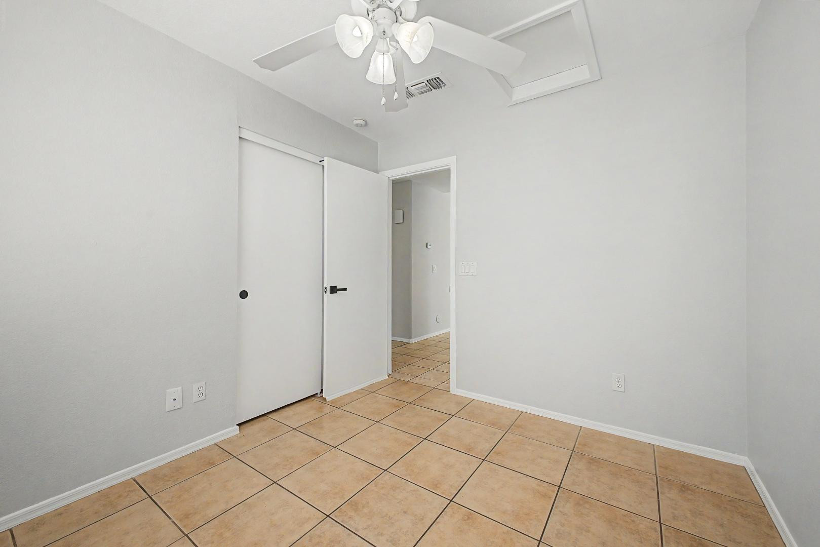 7043 West Phelps Road Peoria, AZ 85382 - Photo 23 of 32 Photo #23