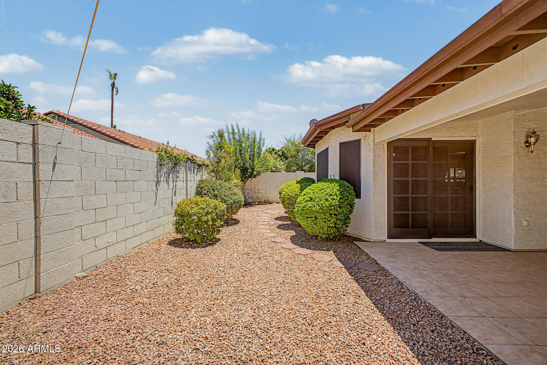 542 South Higley Road, Unit 75 Mesa, AZ 85206 - Photo 25 of 39