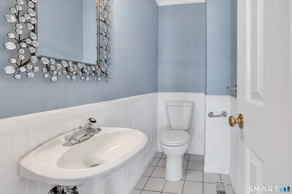 $355,000 | 2612 North Avenue, Unit F9, Bridgeport, CT 06604