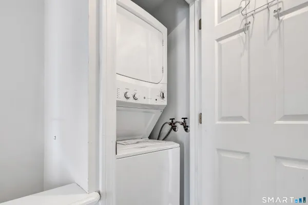 $355,000 | 2612 North Avenue, Unit F9, Bridgeport, CT 06604