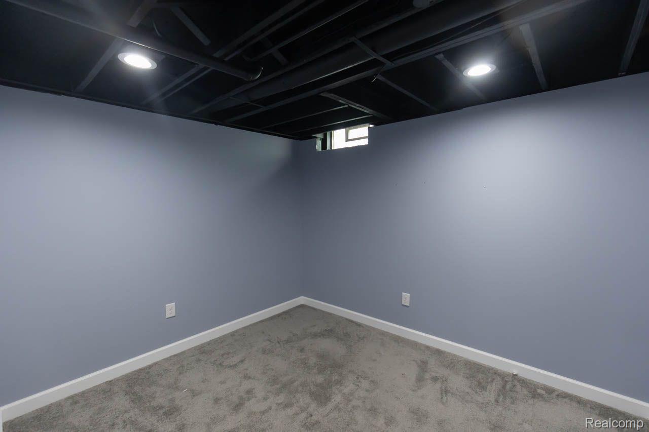 790 Cherry Grove Road Canton, MI 48188 - Photo 44 of 47 Gallery Image 44