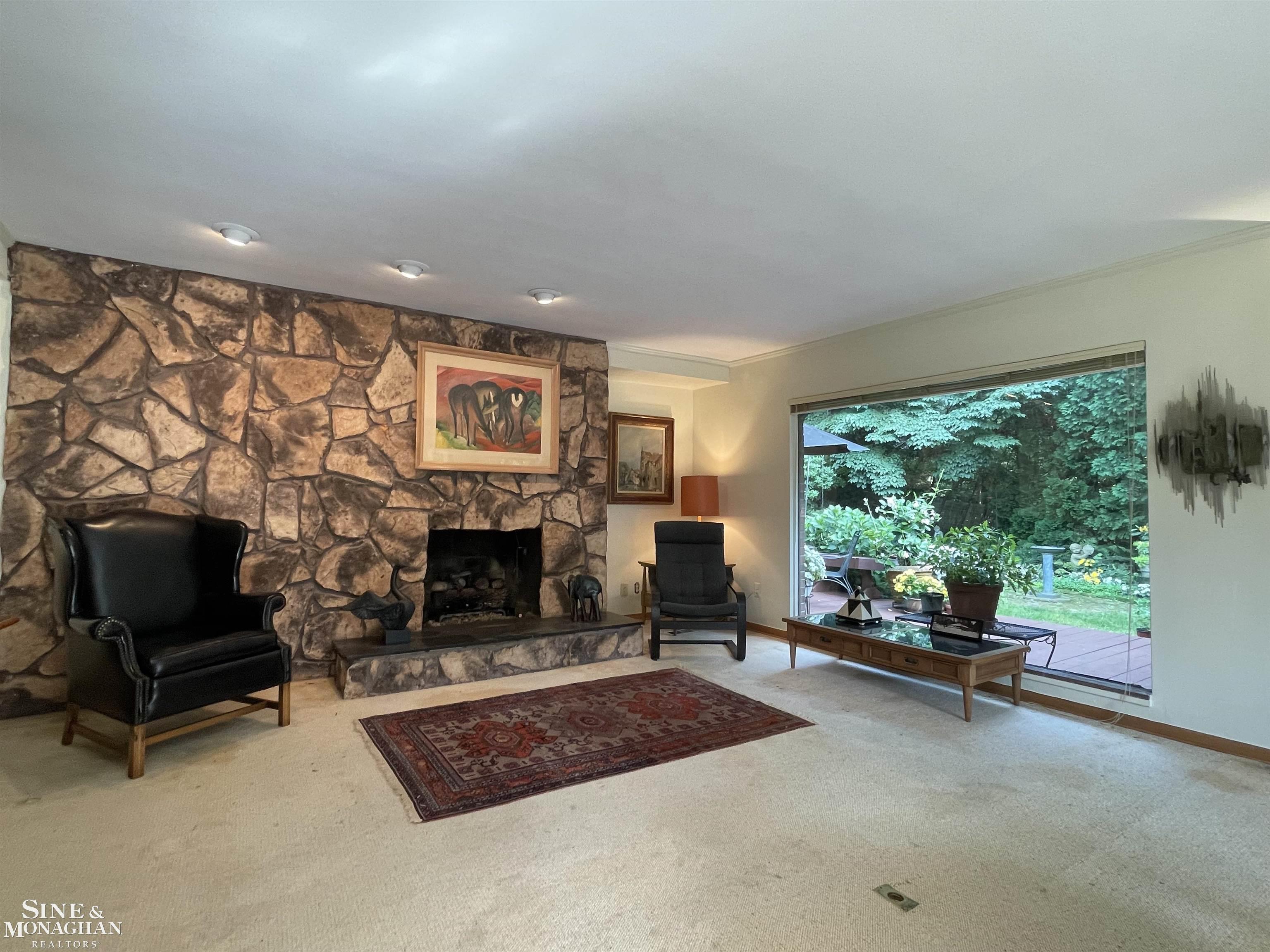 245 Stephens Road Grosse Pointe Farms, MI 48236 - Photo 7 of 40