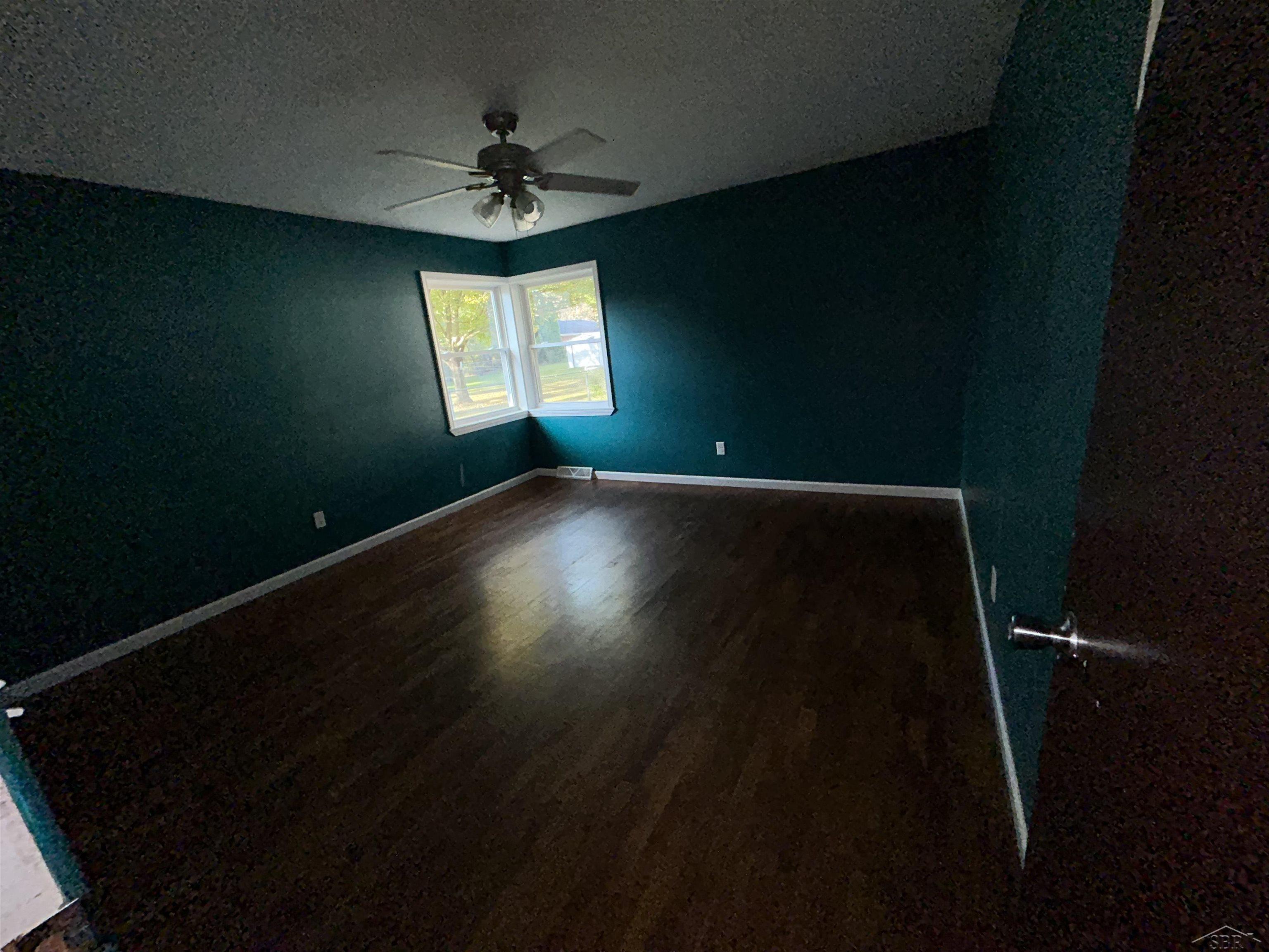 1807 Hemmeter Road Saginaw, MI 48638 - Photo 14 of 19 50188847-b9fa97c3-8185-4bc8-b134-42216a907727.JPG