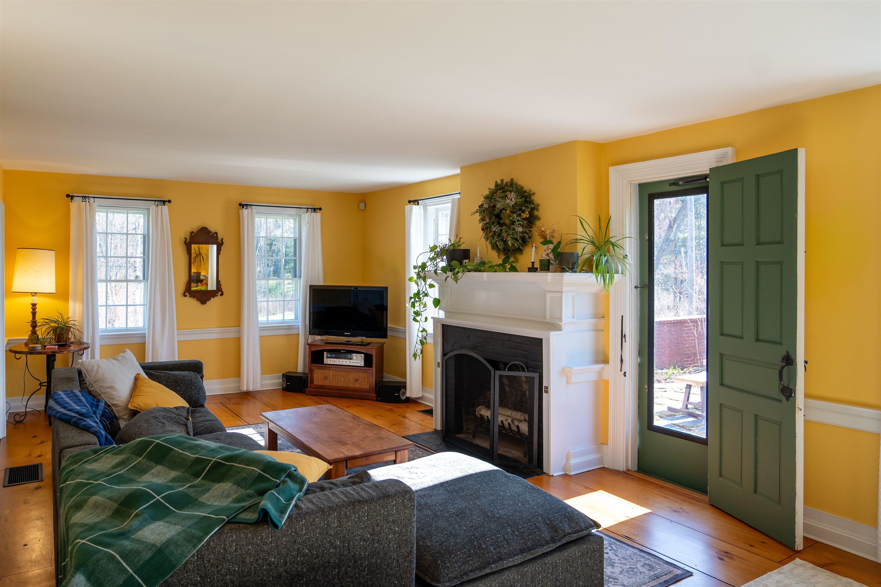 994 Pearl Lake Road Sugar Hill, NH 03586 - Photo 15 of 38