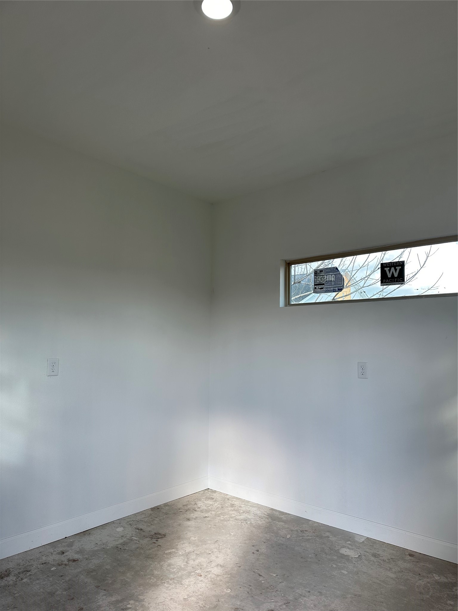 8321 Coma Street Houston, TX 77051 - Photo 6 of 46